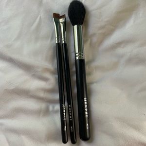 Set of three morphed brushes